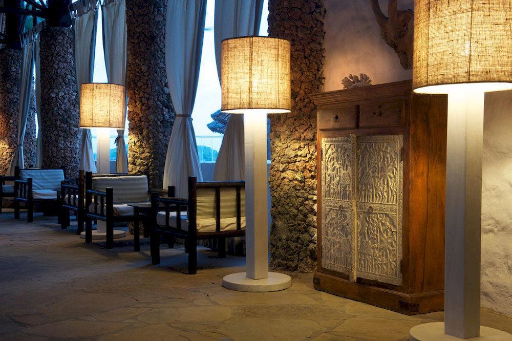 Barracuda Inn Resort ワタム エクステリア 写真